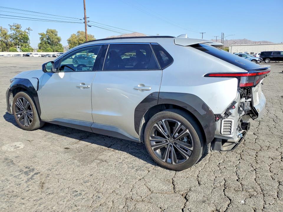 Продажа на аукционе авто 2023 Toyota Bz4x, vin: JTMAAAAA6PA026640, номер лота: 60699906