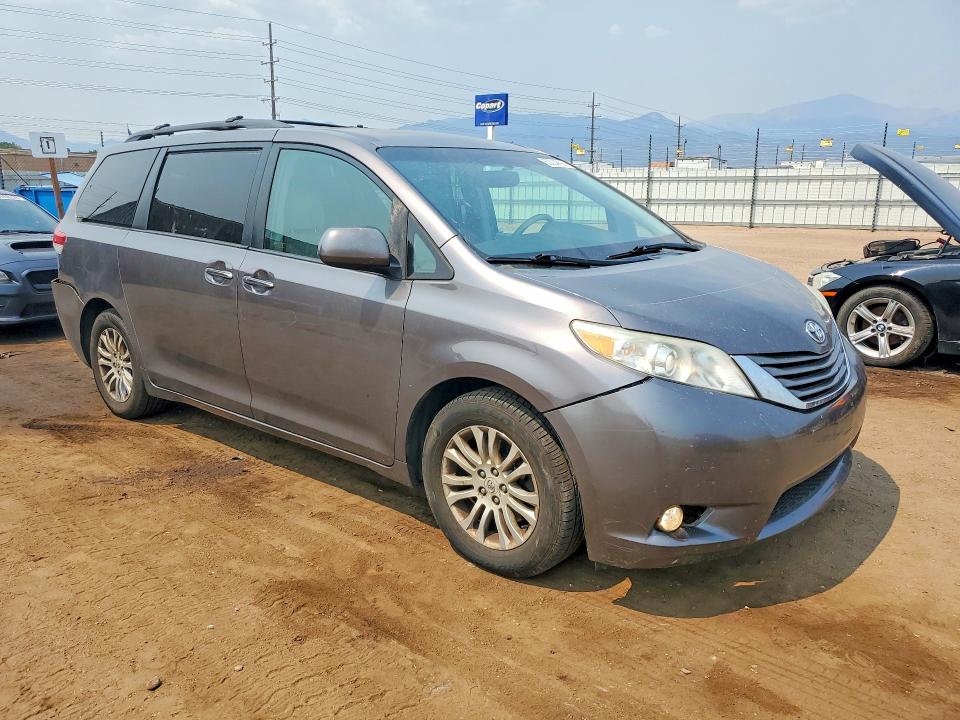 Продажа на аукционе авто 2011 Toyota Sienna, vin: 5TDYK3DCXBS025166, номер лота: 60234996