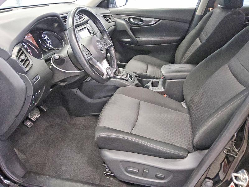 61930766 :رقم المزاد ، JN8AT2MT8LW043096 vin ، 2020 Nissan Rogue مزاد بيع