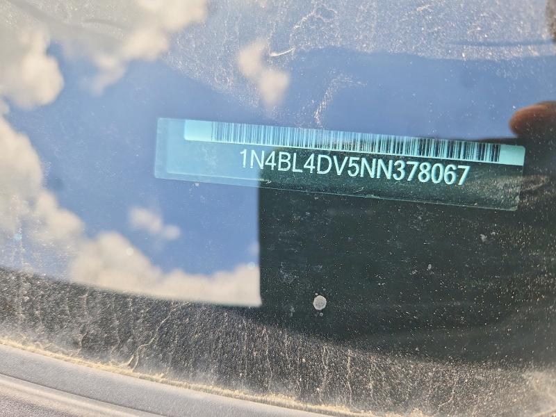 61621036 :رقم المزاد ، 1N4BL4DV5NN378067 vin ، 2022 Nissan Altima مزاد بيع