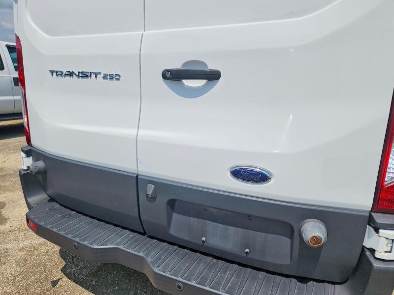 Продажа на аукционе авто 2018 Ford Transit, vin: 1FTYR2ZM3JKA13292, номер лота: 61640896
