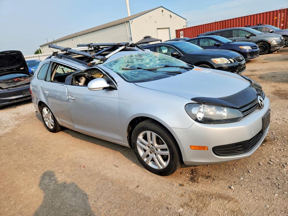 Продажа на аукционе авто 2010 Volkswagen Golf 2.5 Wagon, vin: 3VWMX7AJ8AM629174, номер лота: 60921536