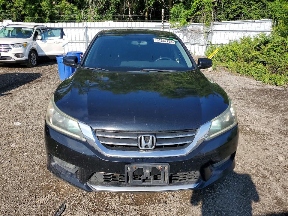 Продажа на аукционе авто 2015 Honda Accord, vin: 1HGCR2F59FA802648, номер лота: 61962786