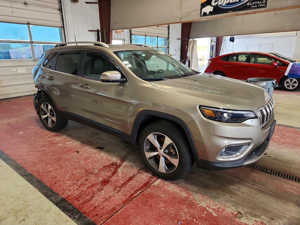 62437336 :رقم المزاد ، 1C4PJMDX5LD635965 vin ، 2020 Jeep Cherokee مزاد بيع