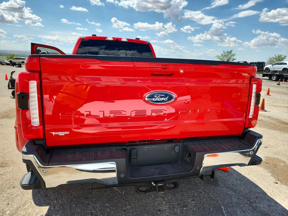 2024 Ford F350 მანქანა იყიდება აუქციონზე, vin: 1FT8W3DM4REE14740, აუქციონის ნომერი: 61580656