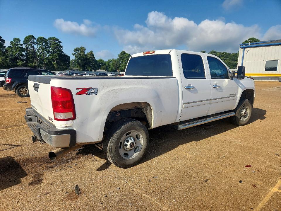 2014 Gmc Sierra მანქანა იყიდება აუქციონზე, vin: 1GT120C80EF182917, აუქციონის ნომერი: 60737346