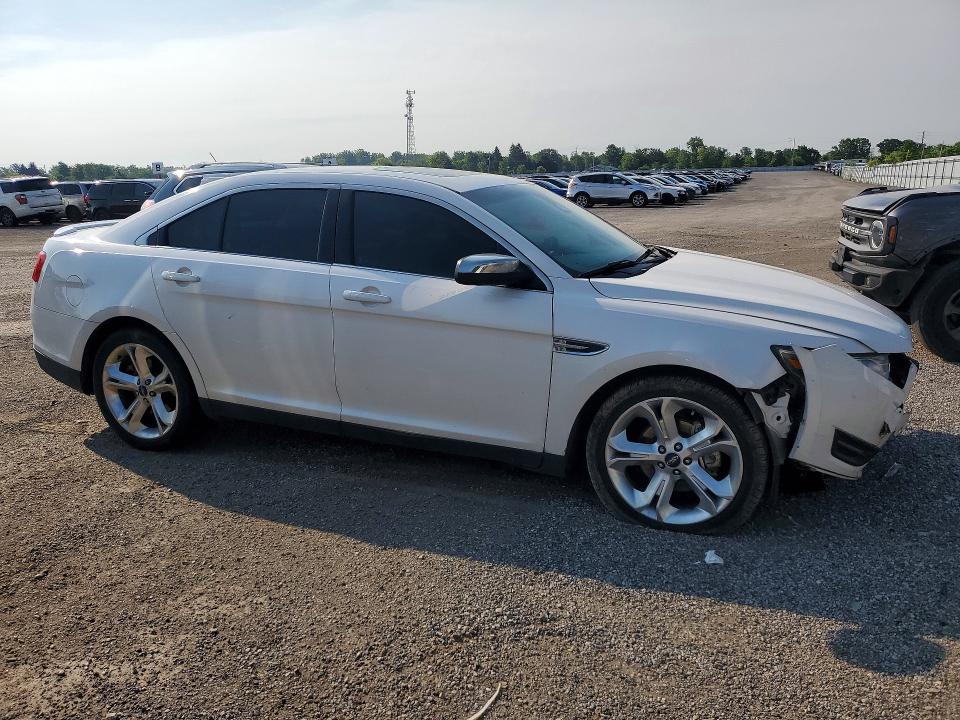 60781176 :رقم المزاد ، 1FAHP2J89JG134096 vin ، 2018 Ford Taurus مزاد بيع
