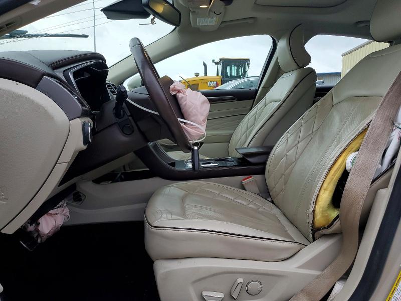 61810776 :رقم المزاد ، 3FA6P0RU9JR148280 vin ، 2018 Ford Fusion مزاد بيع