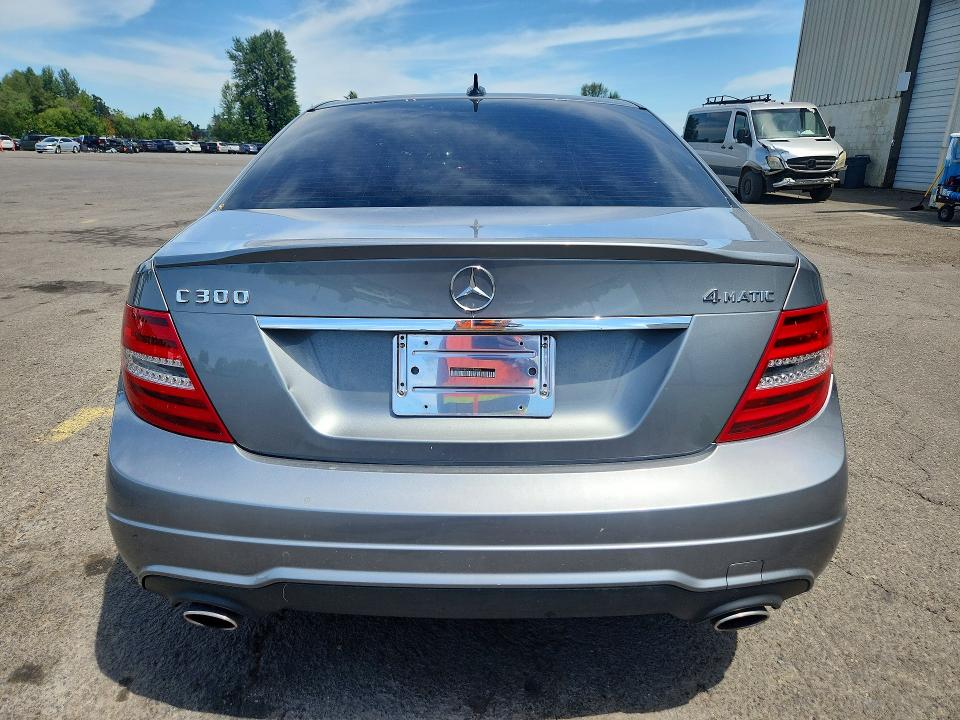Продаж на аукціоні авто 2013 Mercedes-benz C, vin: WDDGF8AB0DA786870, номер лоту: 59904386