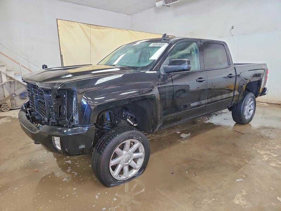 2018 Chevrolet Silverado მანქანა იყიდება აუქციონზე, vin: 3GCUKREC8JG625598, აუქციონის ნომერი: 60845806