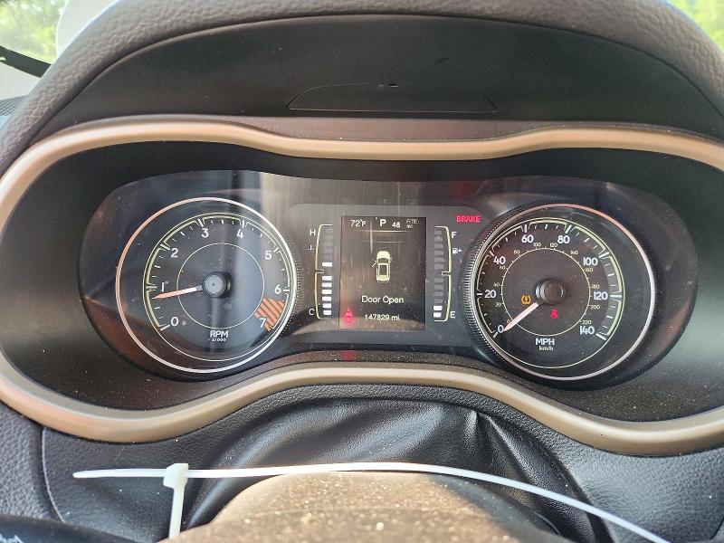 61490426 :رقم المزاد ، 1C4PJMCB9EW167820 vin ، 2014 Jeep Cherokee مزاد بيع