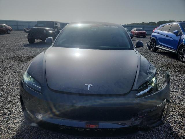 60371266 :رقم المزاد ، 5YJ3E1ETXSF942696 vin ، 2025 Tesla Model 3 مزاد بيع