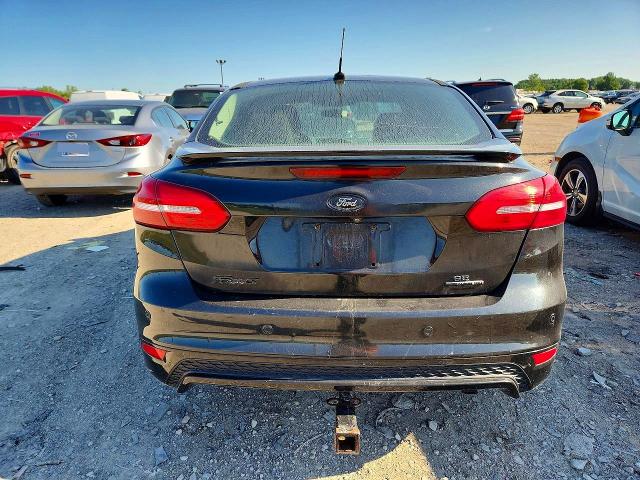 62764556 :رقم المزاد ، 1FADP3F24FL340627 vin ، 2015 Ford Focus مزاد بيع