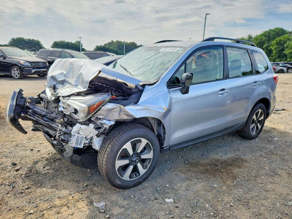 2017 Subaru Forester მანქანა იყიდება აუქციონზე, vin: JF2SJABC8HH507729, აუქციონის ნომერი: 61378156