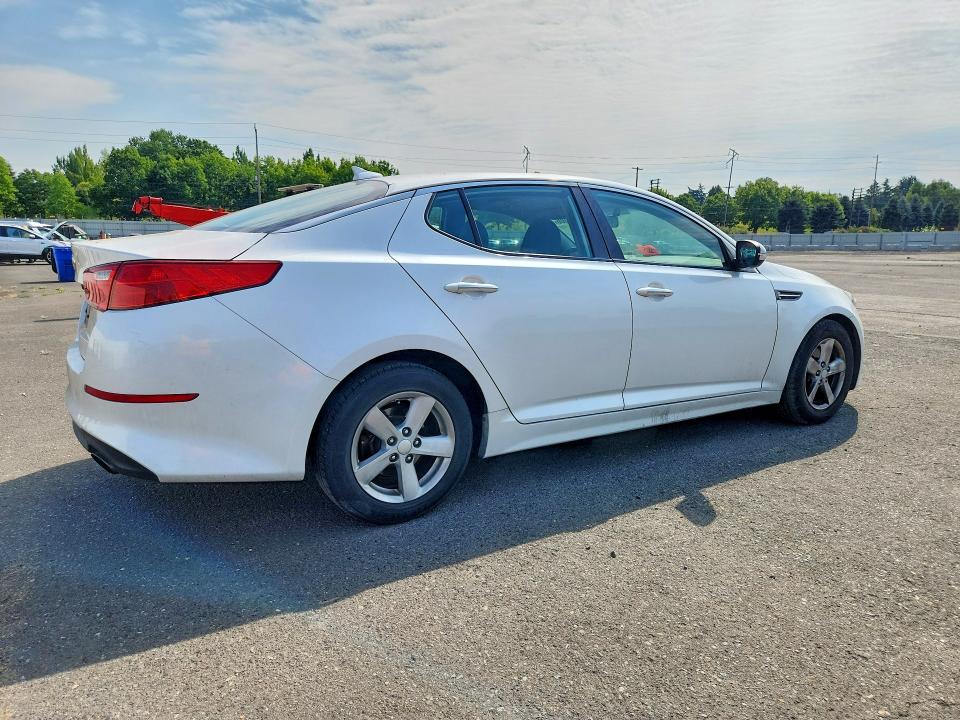 Aukcja sprzedaży 2015 Kia Optima, vin: KNAGM4A71F5633928, numer aukcji: 61812006