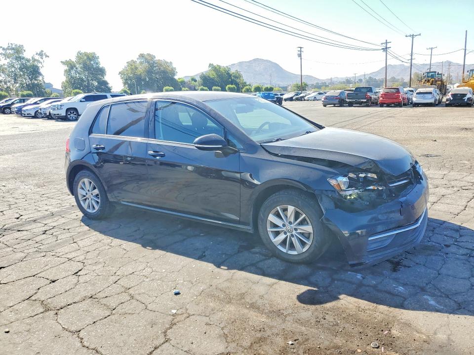 Продаж на аукціоні авто 2018 Volkswagen Golf, vin: 3VWG17AUXJM254932, номер лоту: 61060036