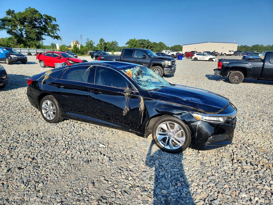 2019 Honda Accord მანქანა იყიდება აუქციონზე, vin: 1HGCV1F13KA165172, აუქციონის ნომერი: 60388056