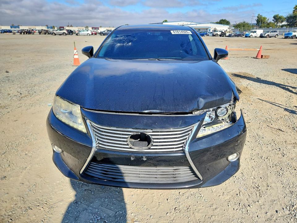 Продажа на аукционе авто 2014 Lexus Es, vin: JTHBK1GG3E2130098, номер лота: 61814926
