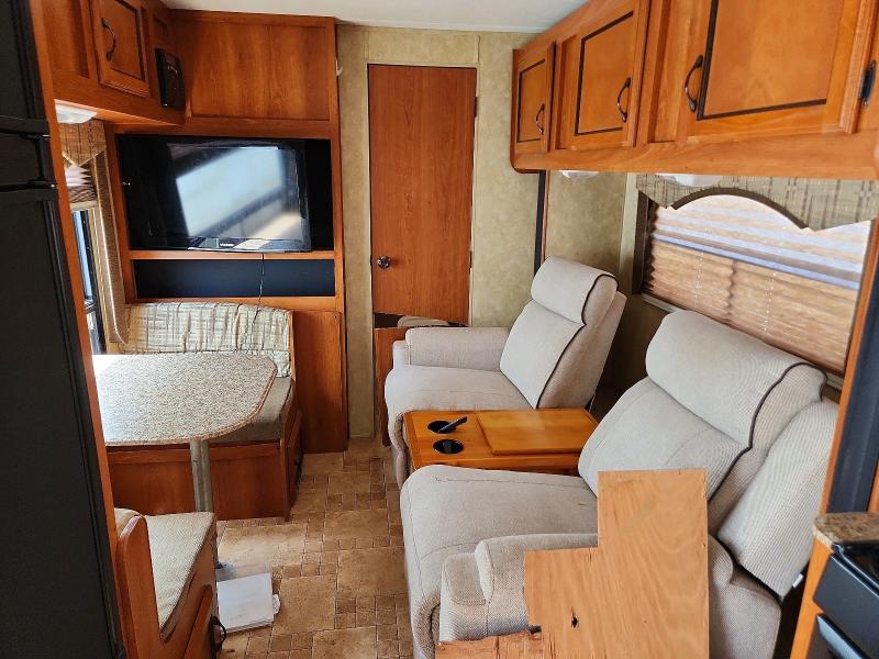 2011 Coachman Recreational Vehicle (rv) მანქანა იყიდება აუქციონზე, vin: 5ZT2CANBXBA011003, აუქციონის ნომერი: 58534176