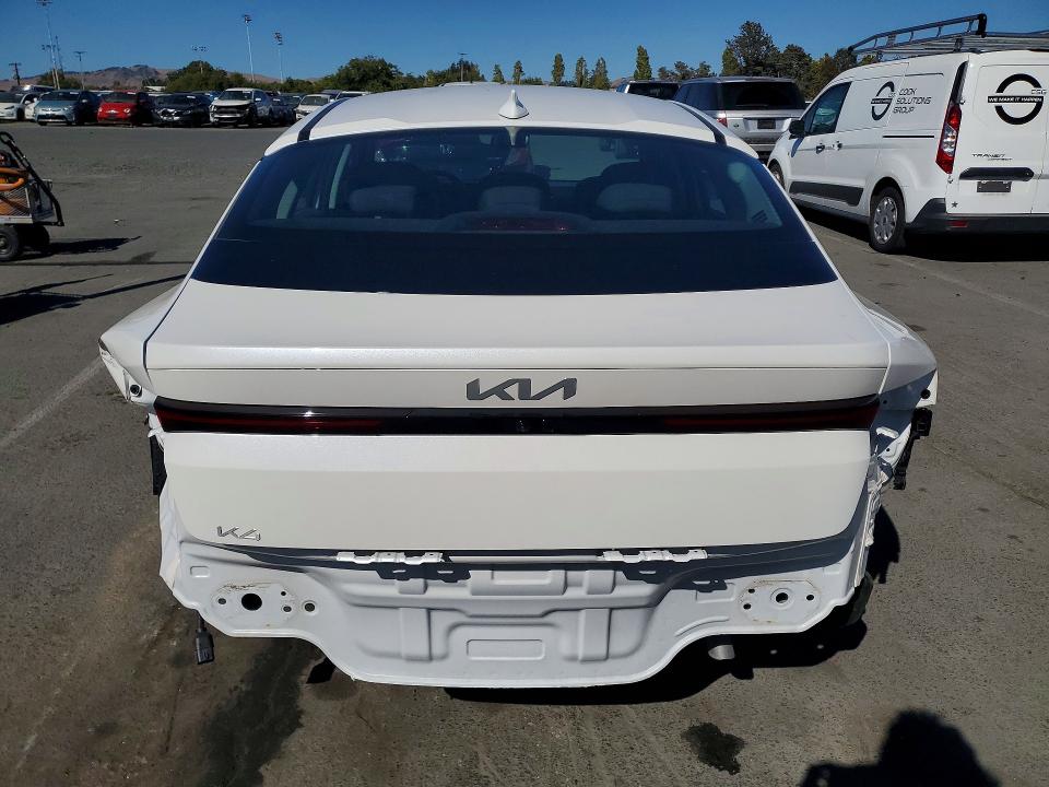 2025 Kia K4 მანქანა იყიდება აუქციონზე, vin: 3KPFT4DE1SE148036, აუქციონის ნომერი: 63148646