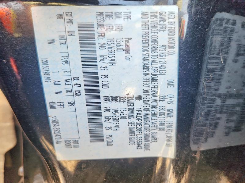 62143526 :رقم المزاد ، 1FADP3E28FL355942 vin ، 2015 Ford Focus مزاد بيع