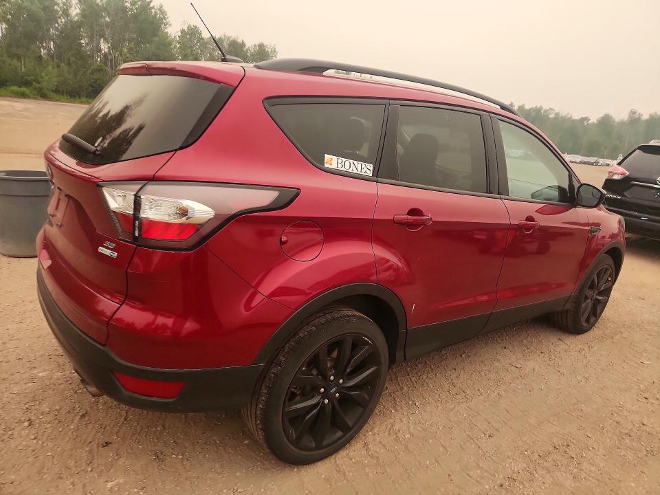 2018 Ford Escape მანქანა იყიდება აუქციონზე, vin: 1FMCU9GD2JUA14258, აუქციონის ნომერი: 61169916