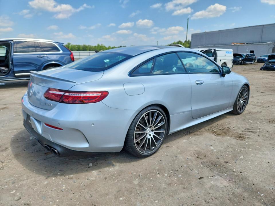 59288236 :رقم المزاد ، W1K1J6BB9MF163788 vin ، 2021 Mercedes-benz E مزاد بيع