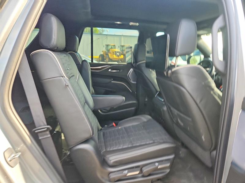 2023 Cadillac Escalade მანქანა იყიდება აუქციონზე, vin: 1GYS4GKL3PR431977, აუქციონის ნომერი: 62620936