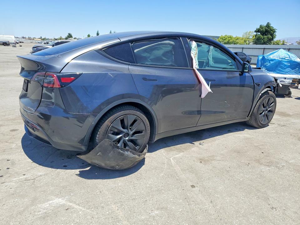 Auction sale of the 2025 Tesla Model Y, vin: 7SAYGDED7SF240686, lot number: 59832856