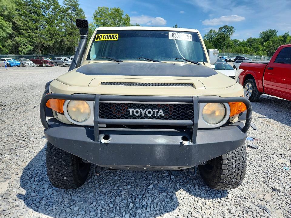 2008 Toyota Fj Cruiser მანქანა იყიდება აუქციონზე, vin: JTEBU11F78K050072, აუქციონის ნომერი: 63568376