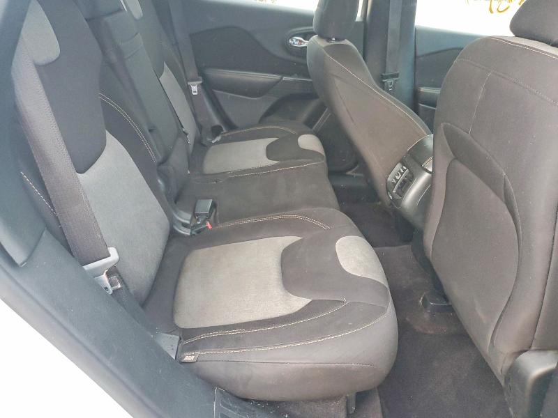 61246566 :رقم المزاد ، 1C4PJLAB4GW190082 vin ، 2016 Jeep Cherokee مزاد بيع