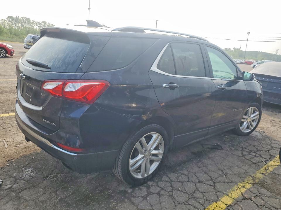 Продажа на аукционе авто 2020 Chevrolet Equinox, vin: 3GNAXPEX4LS525162, номер лота: 61793076