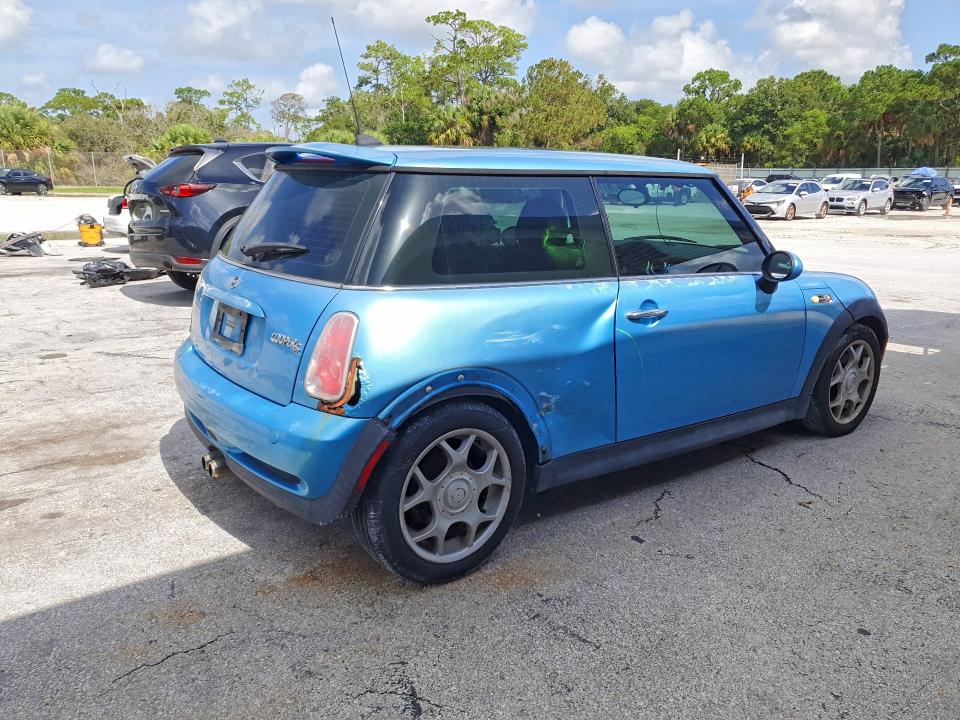 Продаж на аукціоні авто 2005 Mini Cooper, vin: WMWRE33565TL14014, номер лоту: 61712766