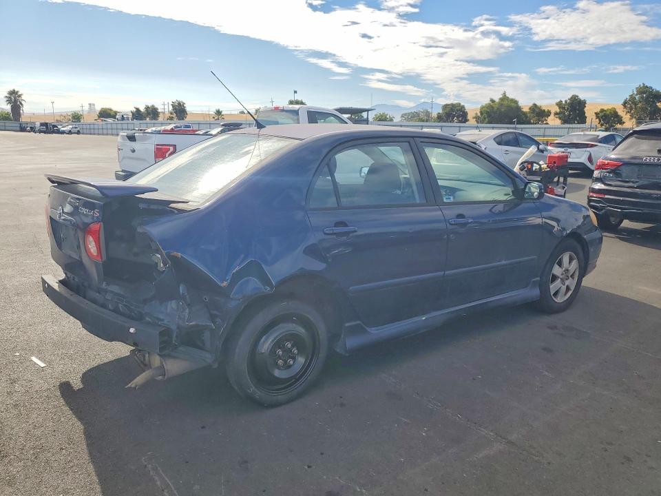 61421936 :رقم المزاد ، 1NXBR32E53Z155967 vin ، 2003 Toyota Corolla مزاد بيع
