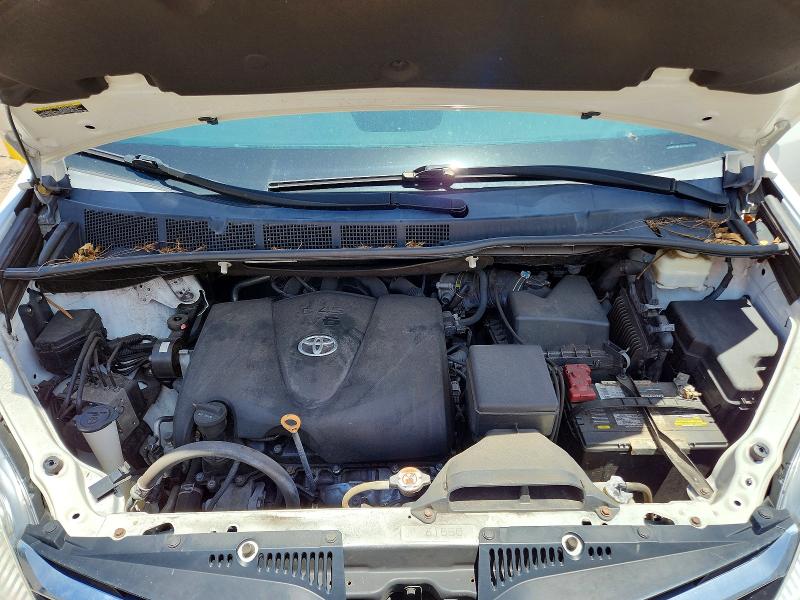 61054936 :رقم المزاد ، 5TDKZ3DC8LS051543 vin ، 2020 Toyota Sienna مزاد بيع