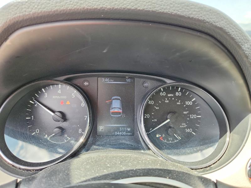 60796126 :رقم المزاد ، JN1BJ1CR3JW283632 vin ، 2018 Nissan Rogue Sport مزاد بيع