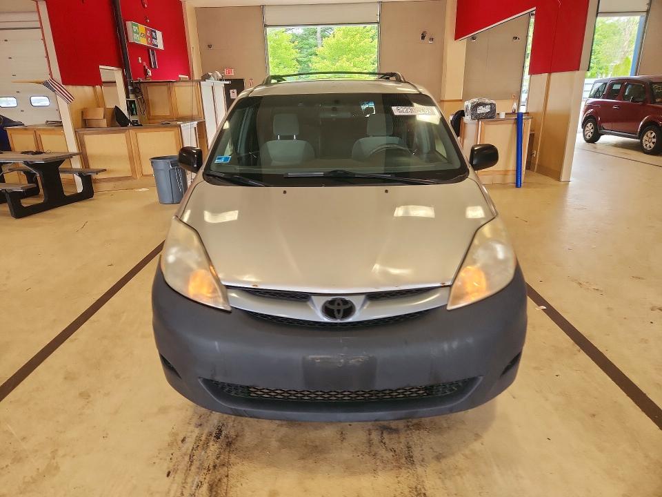 2007 Toyota Sienna მანქანა იყიდება აუქციონზე, vin: 5TDZK23C27S013312, აუქციონის ნომერი: 62230226