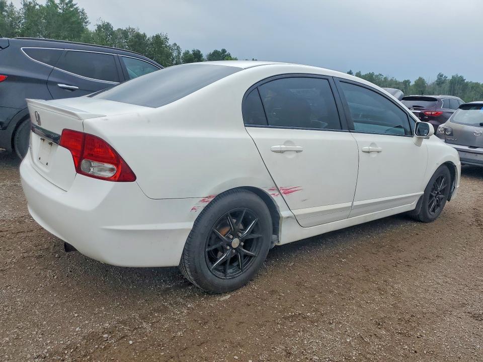 Продажа на аукционе авто 2010 Honda Civic, vin: 2HGFA1F62AH016885, номер лота: 61702876