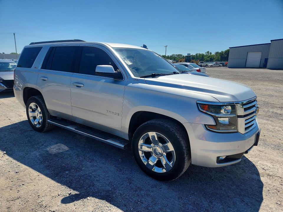 63481986 :رقم المزاد ، 1GNSKBKC2FR727187 vin ، 2015 Chevrolet Tahoe مزاد بيع