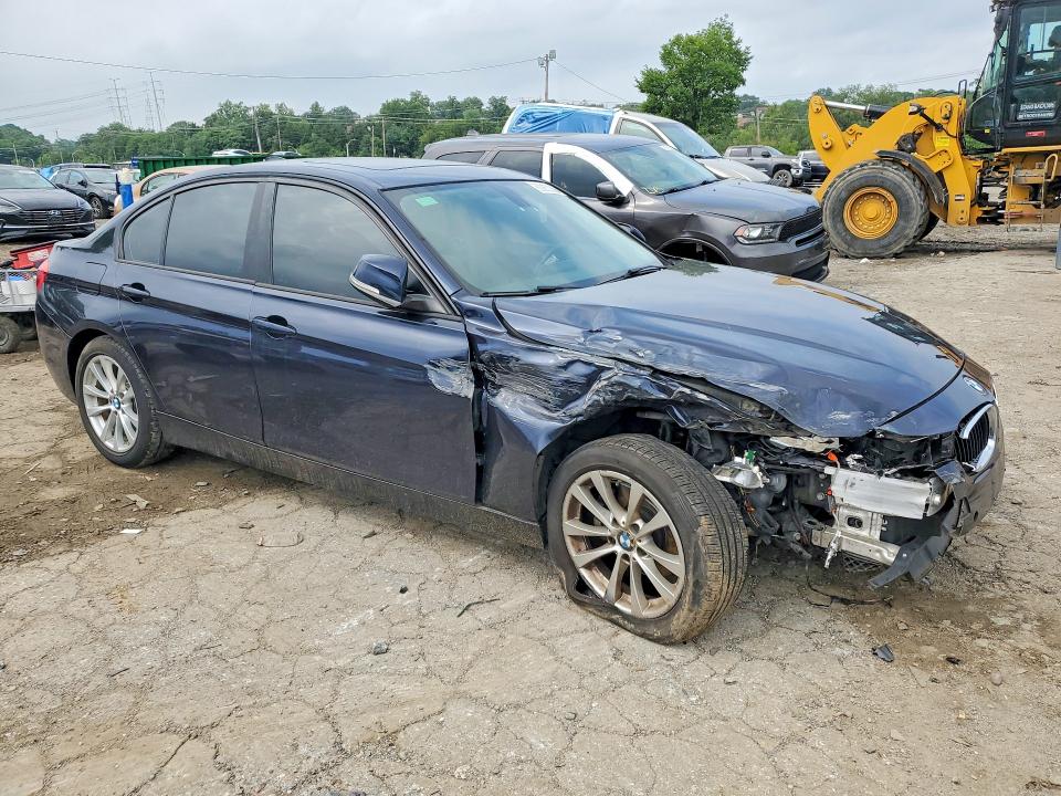 Продаж на аукціоні авто 2017 Bmw 320, vin: WBA8E1G34HNU15926, номер лоту: 60263386