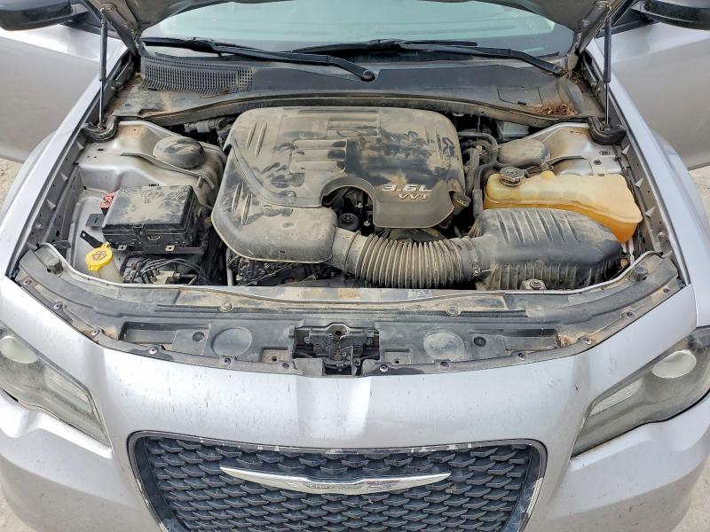 61678246 :رقم المزاد ، 2C3CCAAG5JH264547 vin ، 2018 Chrysler 300 مزاد بيع