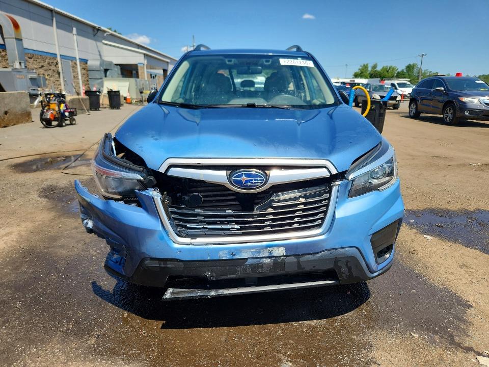 Продаж на аукціоні авто 2019 Subaru Forester, vin: JF2SKACC2KH586818, номер лоту: 62261236