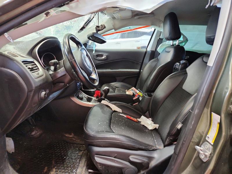 59983886 :رقم المزاد ، 3C4NJDBB1KT670333 vin ، 2019 Jeep Compass مزاد بيع