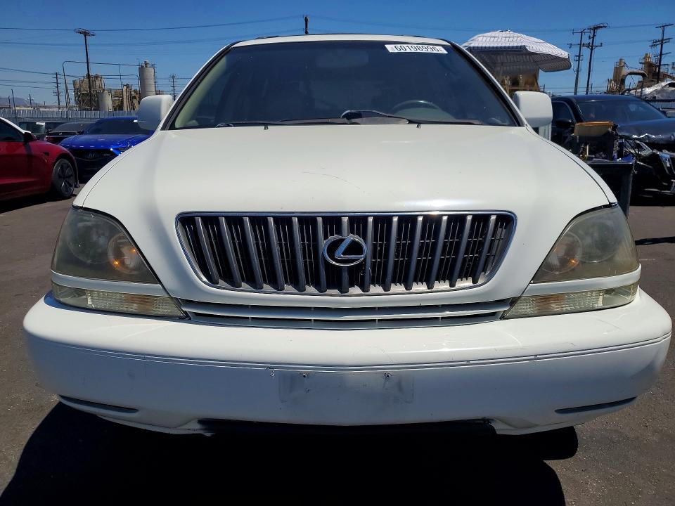 60198996 :رقم المزاد ، JT6HF10U3Y0107198 vin ، 2000 Lexus Rx مزاد بيع