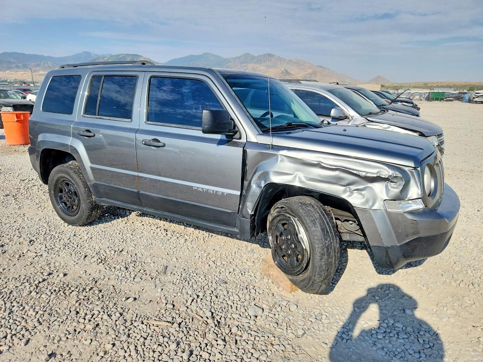 60996076 :رقم المزاد ، 1C4NJRBB6CD650891 vin ، 2012 Jeep Patriot مزاد بيع