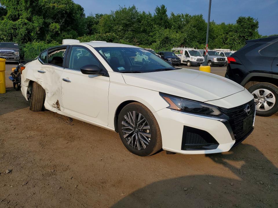 Продаж на аукціоні авто 2025 Nissan Altima, vin: 1N4BL4DV0SN400908, номер лоту: 61282676