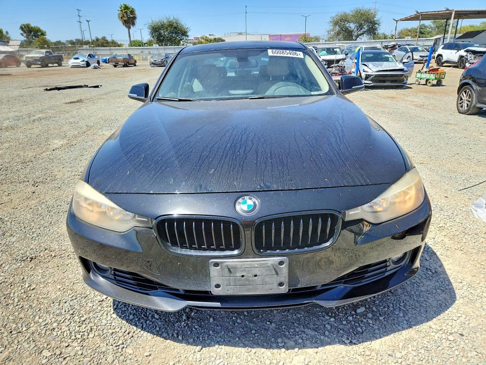 2014 Bmw 328 მანქანა იყიდება აუქციონზე, vin: WBA3C1C54EK105098, აუქციონის ნომერი: 60085406