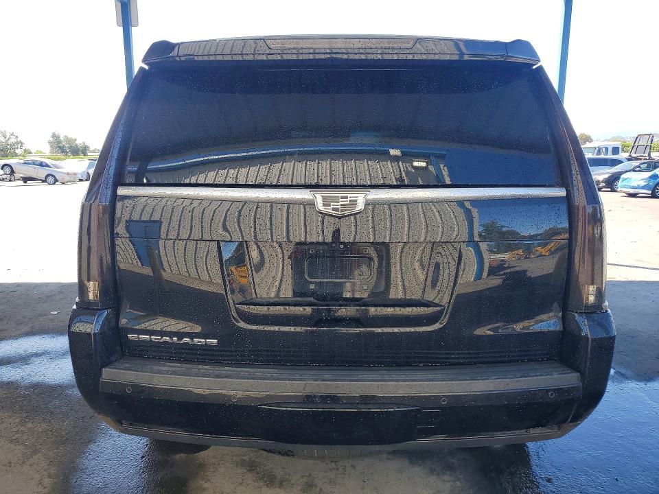 2018 Cadillac Escalade მანქანა იყიდება აუქციონზე, vin: 1GYS3BKJ8JR110660, აუქციონის ნომერი: 59229556