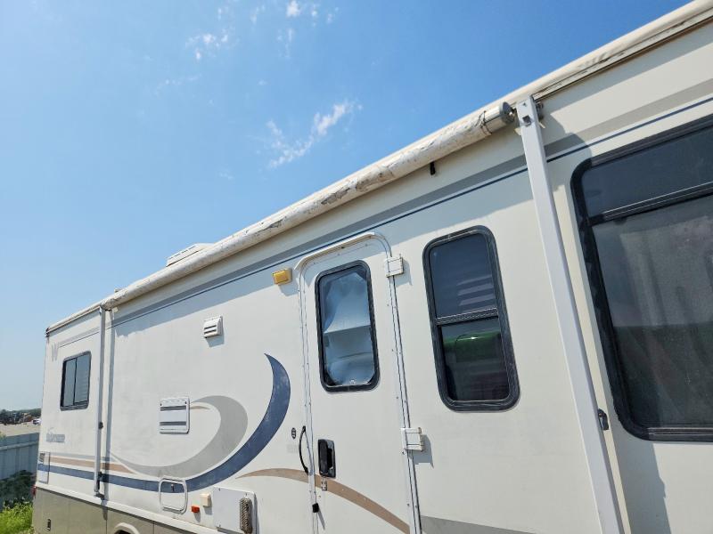 Продаж на аукціоні авто 2004 Winnebago Sightseer, vin: 5B4LP57G143383739, номер лоту: 62220126