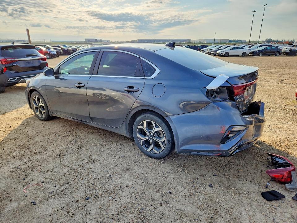 63215706 :رقم المزاد ، 3KPF54AD1ME391760 vin ، 2021 Kia Forte مزاد بيع